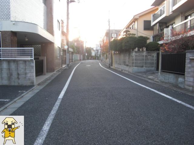 Local photos, including front road. 2013 / 12 / 5 shooting