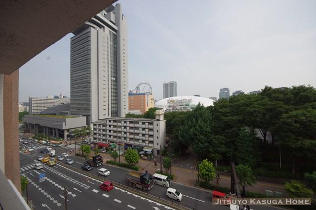 View photos from the dwelling unit. View from the site (August 2013) Shooting