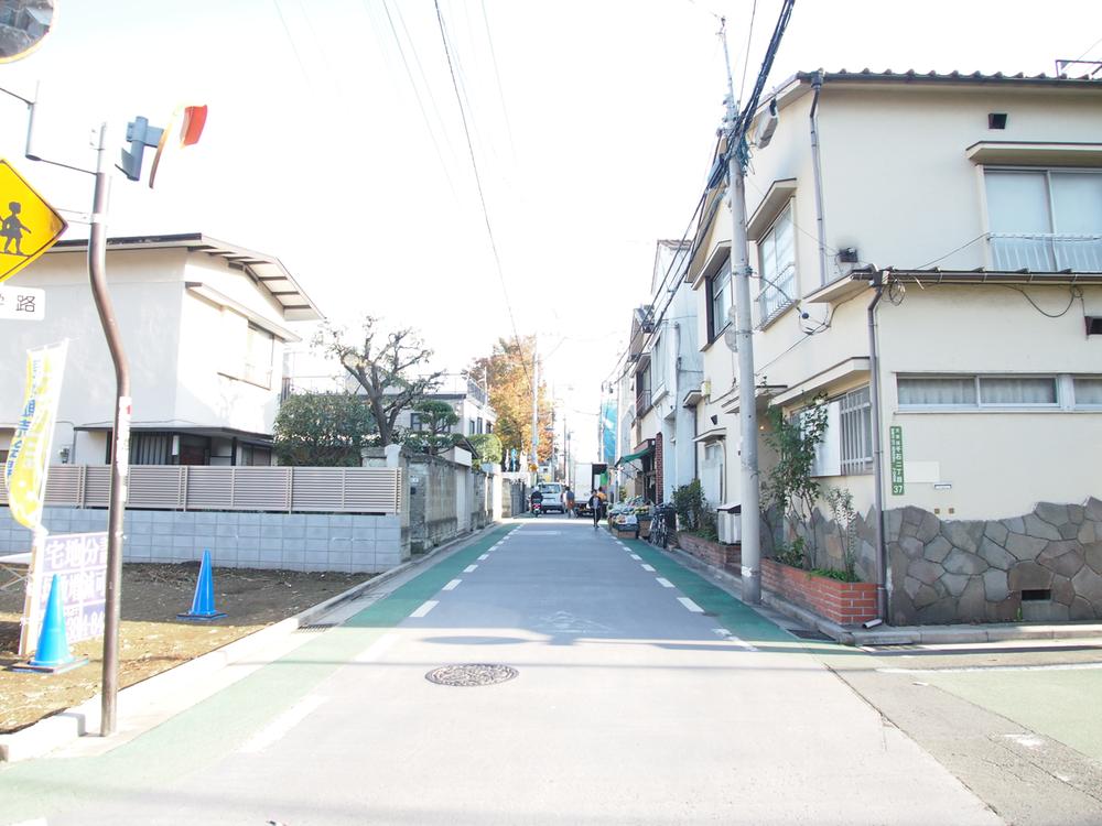 Local land photo. Local (11 May 2013) Shooting