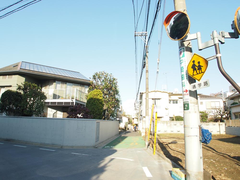 Local land photo. Local (11 May 2013) Shooting