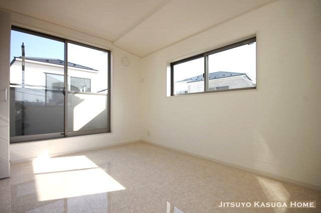 Non-living room. 1 Building room