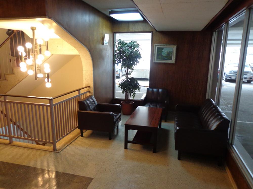 Local appearance photo. Even is possible your visit on weekdays ☆ Please feel free to contact us please visit on the day