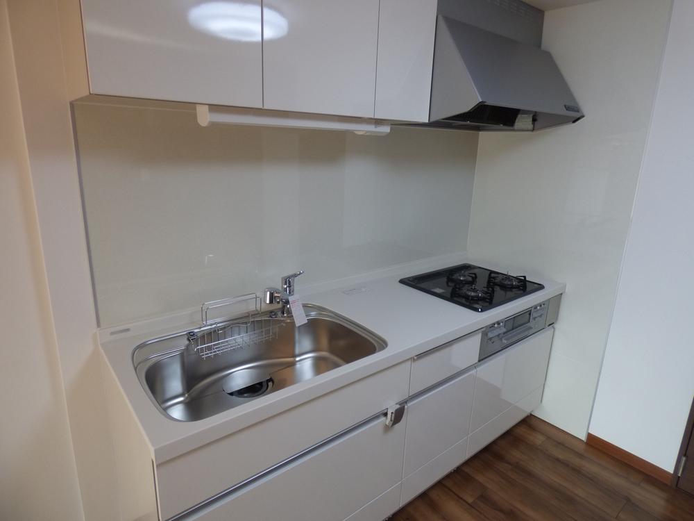 Kitchen. 2013 / 12 completed