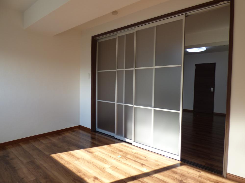 Non-living room. Even is possible your visit on weekdays ☆ Please feel free to contact us please visit on the day