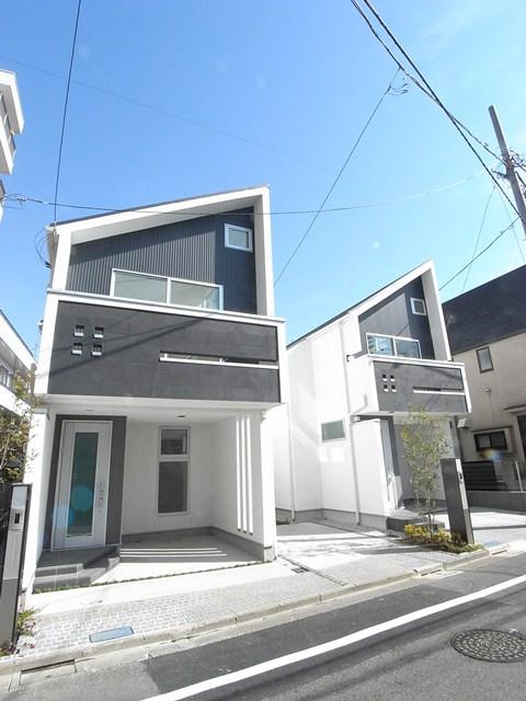 Building plan example (exterior photos). Appearance construction cases