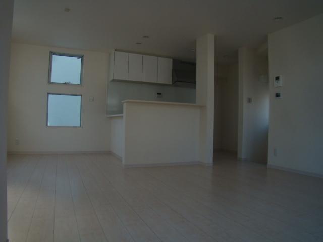 Living. Indoor (11 May 2013) Shooting