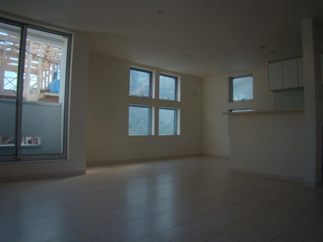 Living. Indoor (11 May 2013) Shooting