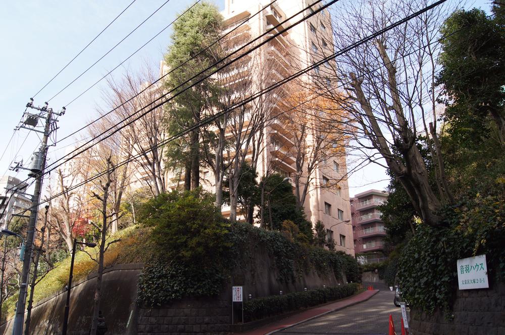 Local appearance photo. local