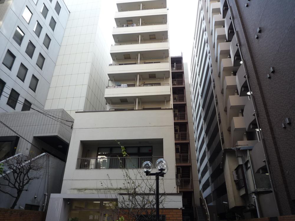 Local appearance photo. Local (12 May 2013) Shooting