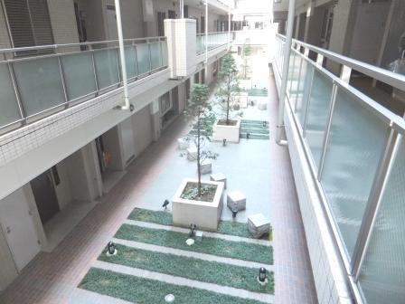 Other common areas. Local (12 May 2013) Shooting