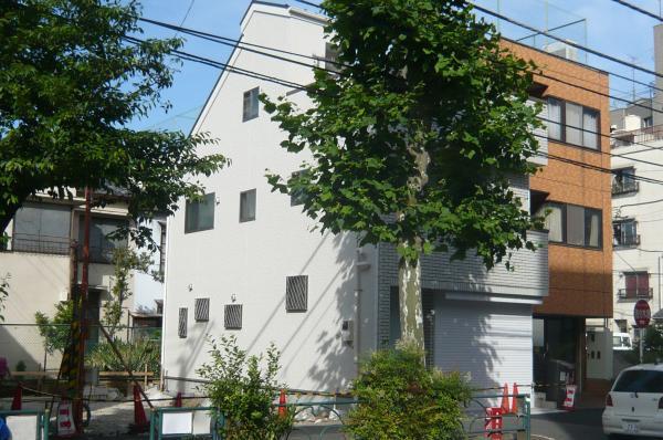 Local appearance photo