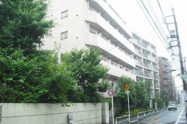 Local appearance photo