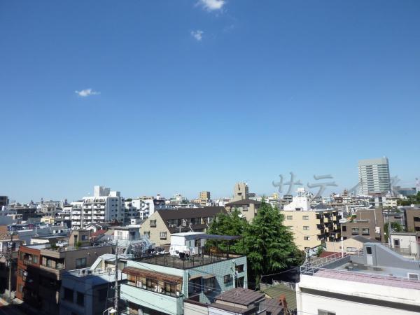 View photos from the dwelling unit