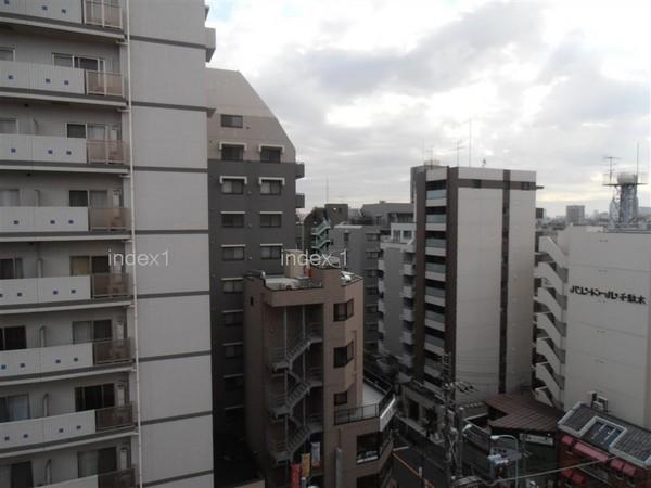 View photos from the dwelling unit. Yang per well of the station near dwelling unit