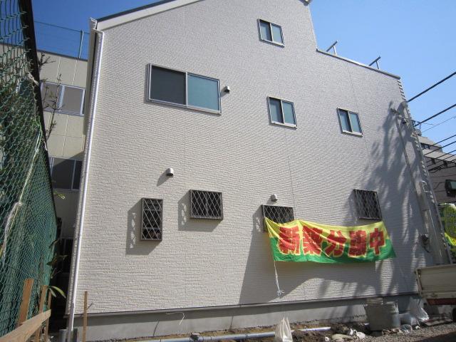 Local appearance photo. Ventilation good per yang! !