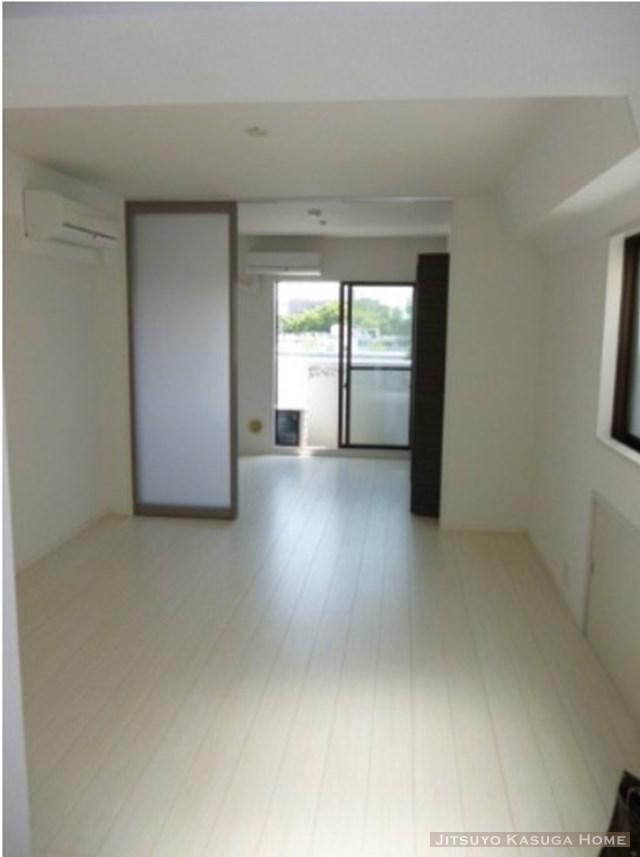 Living. Indoor (September 2013) Shooting