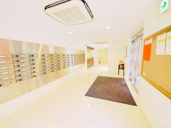 Other local. The entrance