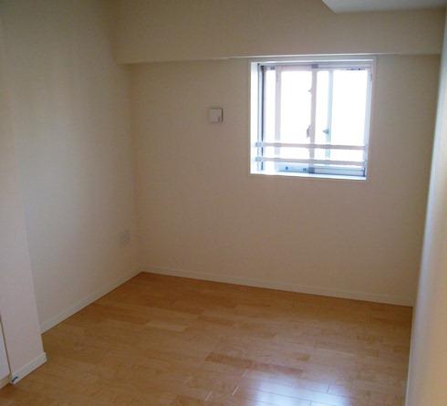 Non-living room. The room (at the time of sale) Shooting