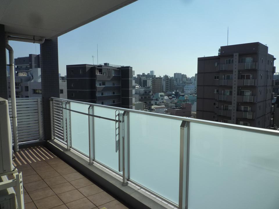 Balcony. Local (11 May 2013) Shooting