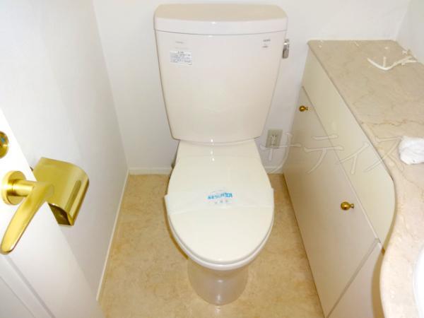 Bunkyo-ku, Tokyo Mukogaoka 1