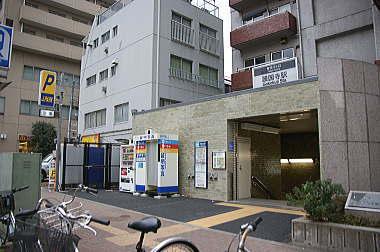 station. 640m until Gokokuji Station