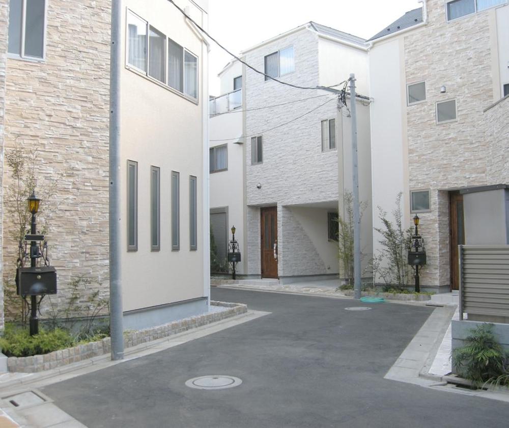 Local photos, including front road