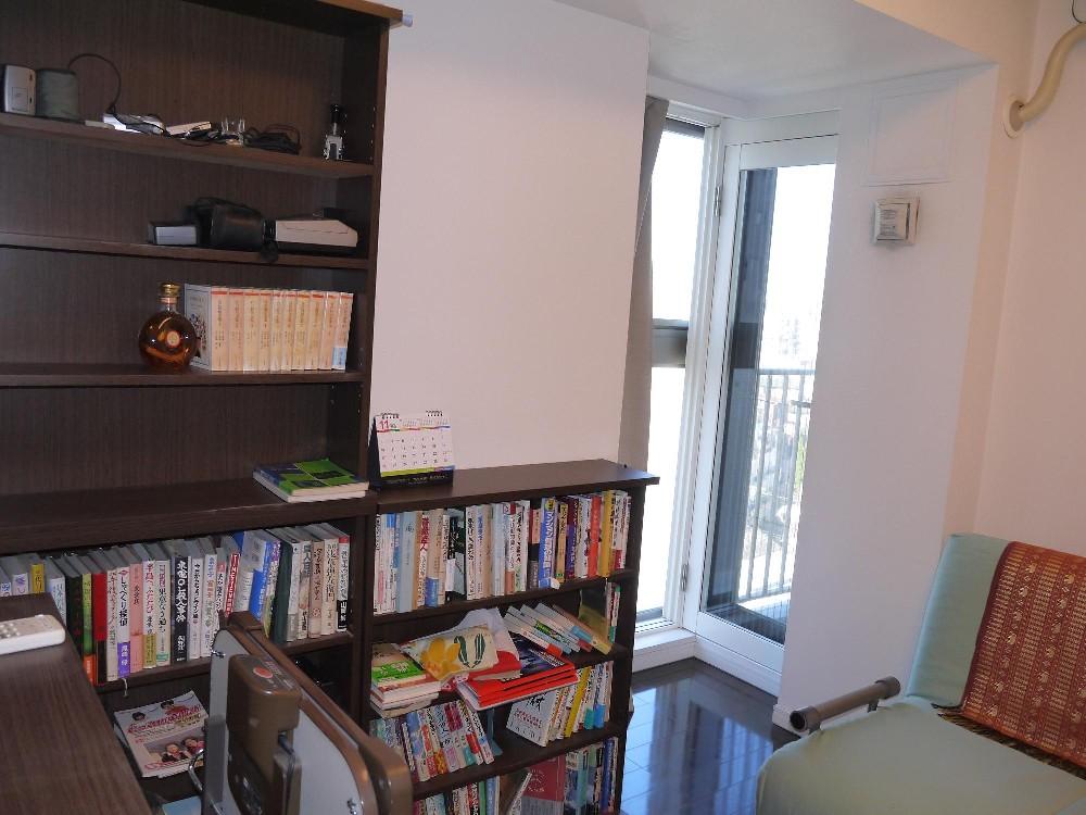 Non-living room. Indoor (12 May 2013) Shooting