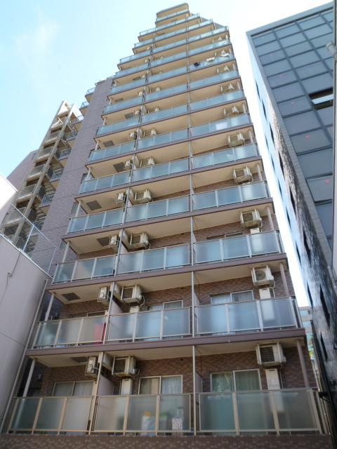 Local appearance photo. Local (10 May 2013) Shooting