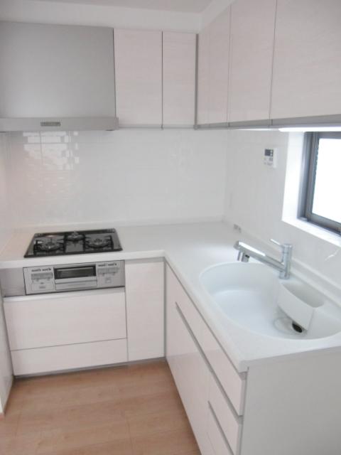 Kitchen. It will be L-shaped kitchen.