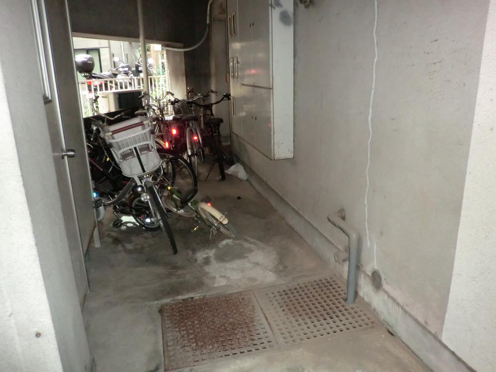 Parking lot. Common areas