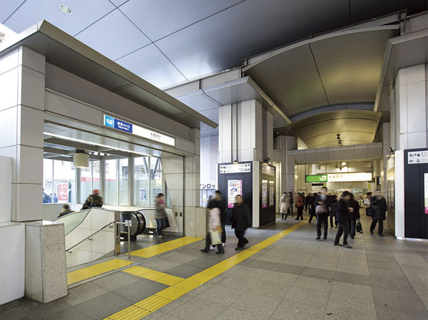 Surrounding environment. A 5-minute walk of the JR Yamanote Line ・ Keihin Tohoku Line ・ Sobu Line "Akihabara" station (about 380m). Tokyo 3-minute walk from the Metro Hibiya Line. A further 6-minute walk from the Tsukuba Express. New transportation and culture ・ Terminal station will realize life of living area.