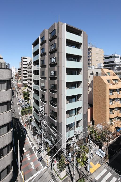 Local appearance photo. Local shooting