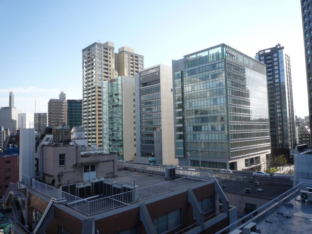 View photos from the dwelling unit. View from the site (December 2013) Shooting