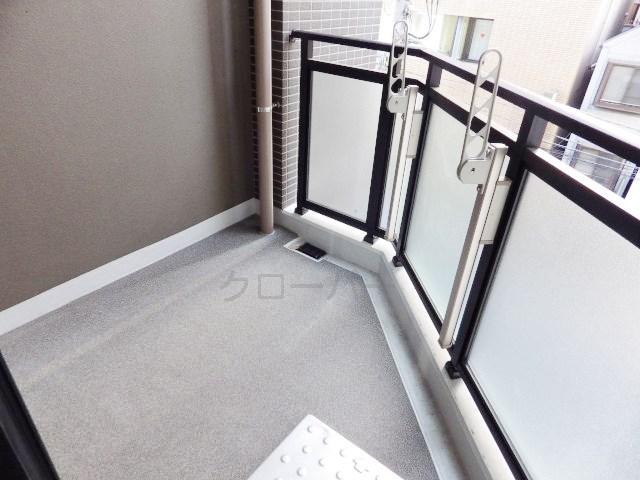 Other common areas. Immediate Available 						 / 							2 along the line more accessible 						 / 							Energy-saving water heaters 						 / 							System kitchen 						 / 							Bathroom Dryer 						 / 							Corner dwelling unit 						 / 							Yang per good 						 / 							All room storage 						 / 							Flat to the station 						 / 							Around traffic fewer 						 / 							Mist sauna 						 / 							24 hours garbage disposal Allowed 						 / 							Washbasin with shower 						 / 							Security enhancement 						 / 							South balcony 						 / 							Elevator 						 / 							Otobasu 						 / 							High speed Internet correspondence 						 / 							Warm water washing toilet seat 						 / 							High-function toilet 						 / 							Southwestward 						 / 							water filter 						 / 							Pets Negotiable 						 / 							BS ・ CS ・ CATV 						 / 							Maintained sidewalk