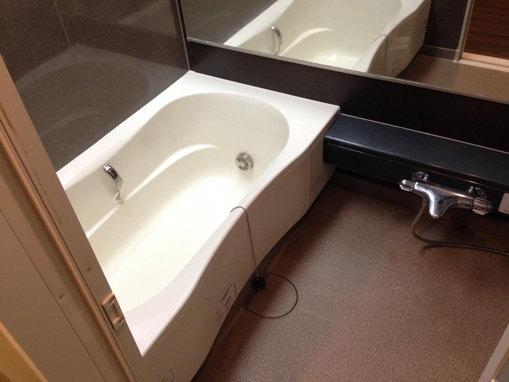 Bathroom. With bathroom heating dryer full Otobasu