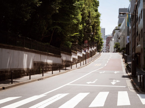 Surrounding environment. Local neighborhood streets (about than local 780m)