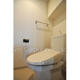 Toilet. Shoot the same type on the 12th floor of the room. Specifications may be different. 