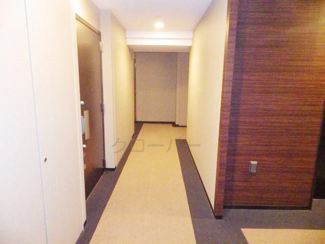 Other common areas. Sharing unit Corridor