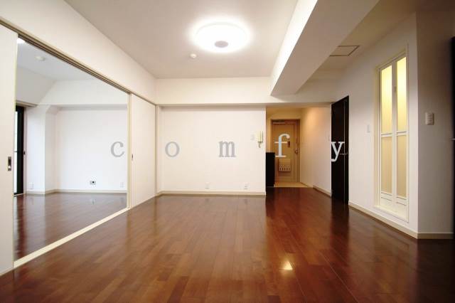 Living and room. Living room from another angle