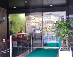 Shopping centre. 430m to Cocos Nakamura Kojimachi store (shopping center)