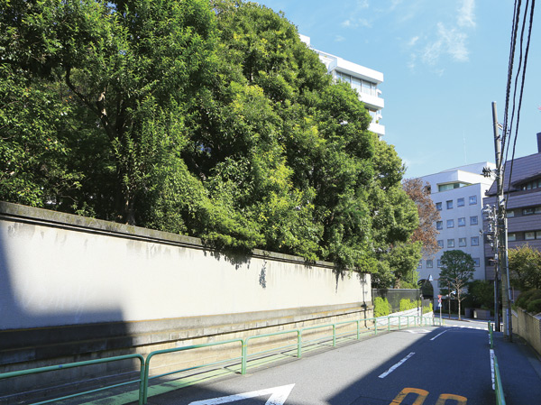 Surrounding environment. Bancho literati Street (about 560m / 7-minute walk)