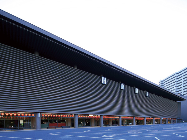 Surrounding environment. National Theatre (about 820m / 11-minute walk)