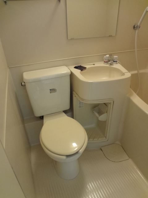 Toilet