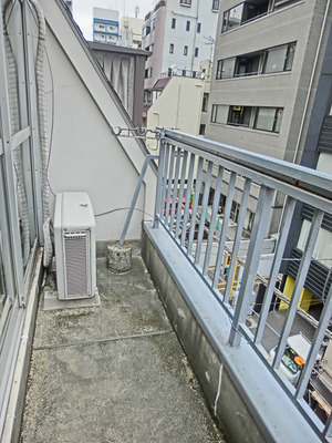 Balcony.  ☆ A feeling of opening balcony ☆