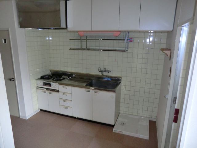 Kitchen. Gas stove installation type