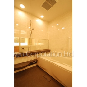 Bath. Shoot the same type 19th floor of the room. Specifications may be different.