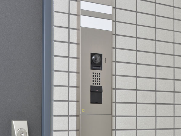 Security.  [Camera-equipped intercom] It has adopted the intercom with a camera that can see the visitor on the monitor.