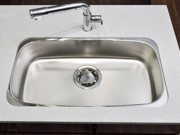 Kitchen.  [Wide sink] Functional wide sink washable also afford a big pot, Washing also Katazuki efficiently. Also, Water is a silent specifications to reduce the I sound.