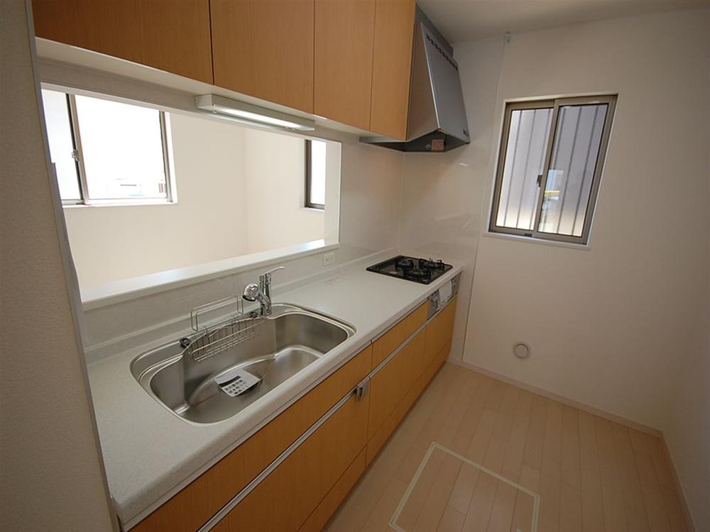 Same specifications photo (kitchen). Seller same specifications