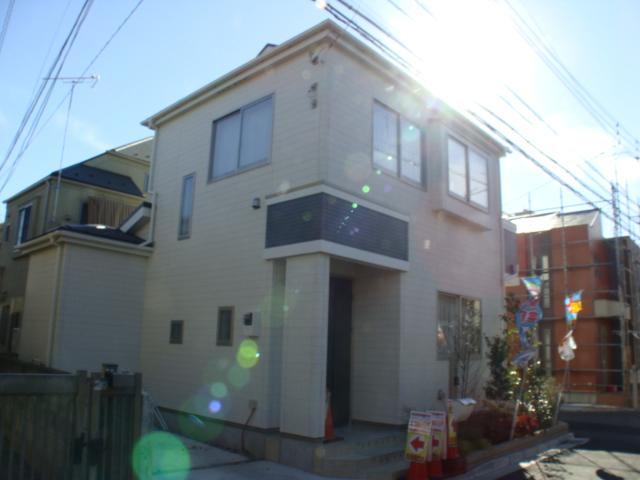 Local appearance photo